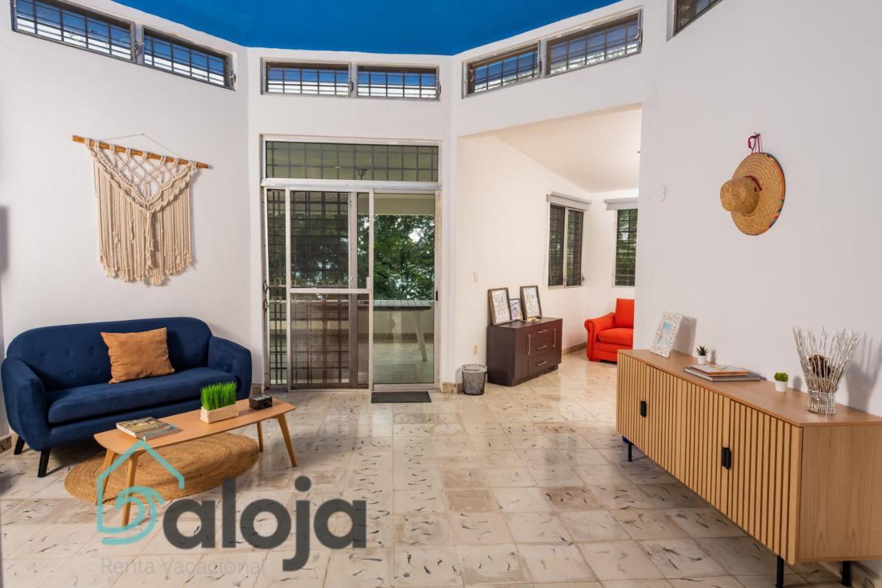 Villa Xtohil With Private Access To The Magic 7 Colors Lagoon Bacalar Eksteriør billede