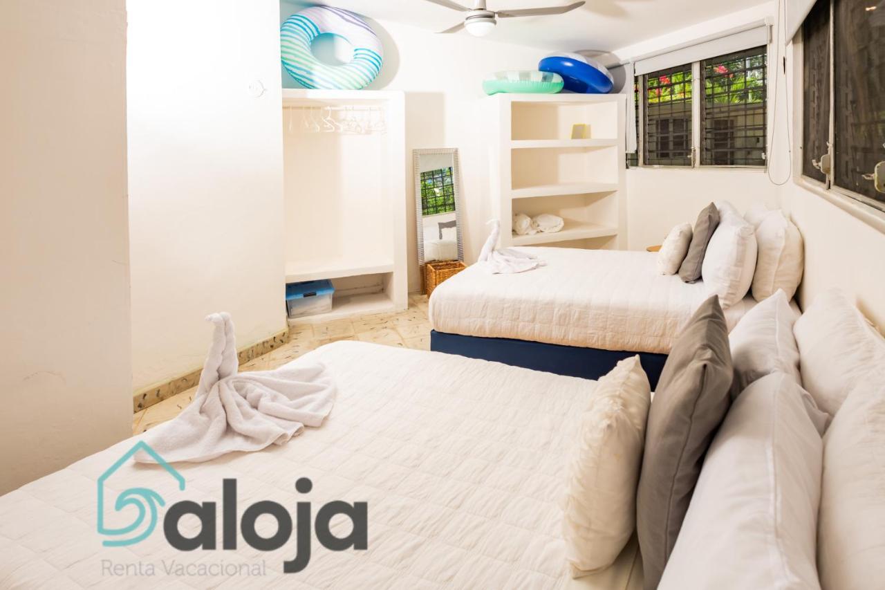Villa Xtohil With Private Access To The Magic 7 Colors Lagoon Bacalar Eksteriør billede