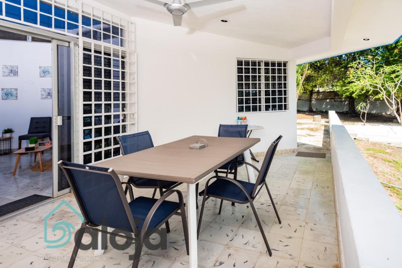 Villa Xtohil With Private Access To The Magic 7 Colors Lagoon Bacalar Eksteriør billede