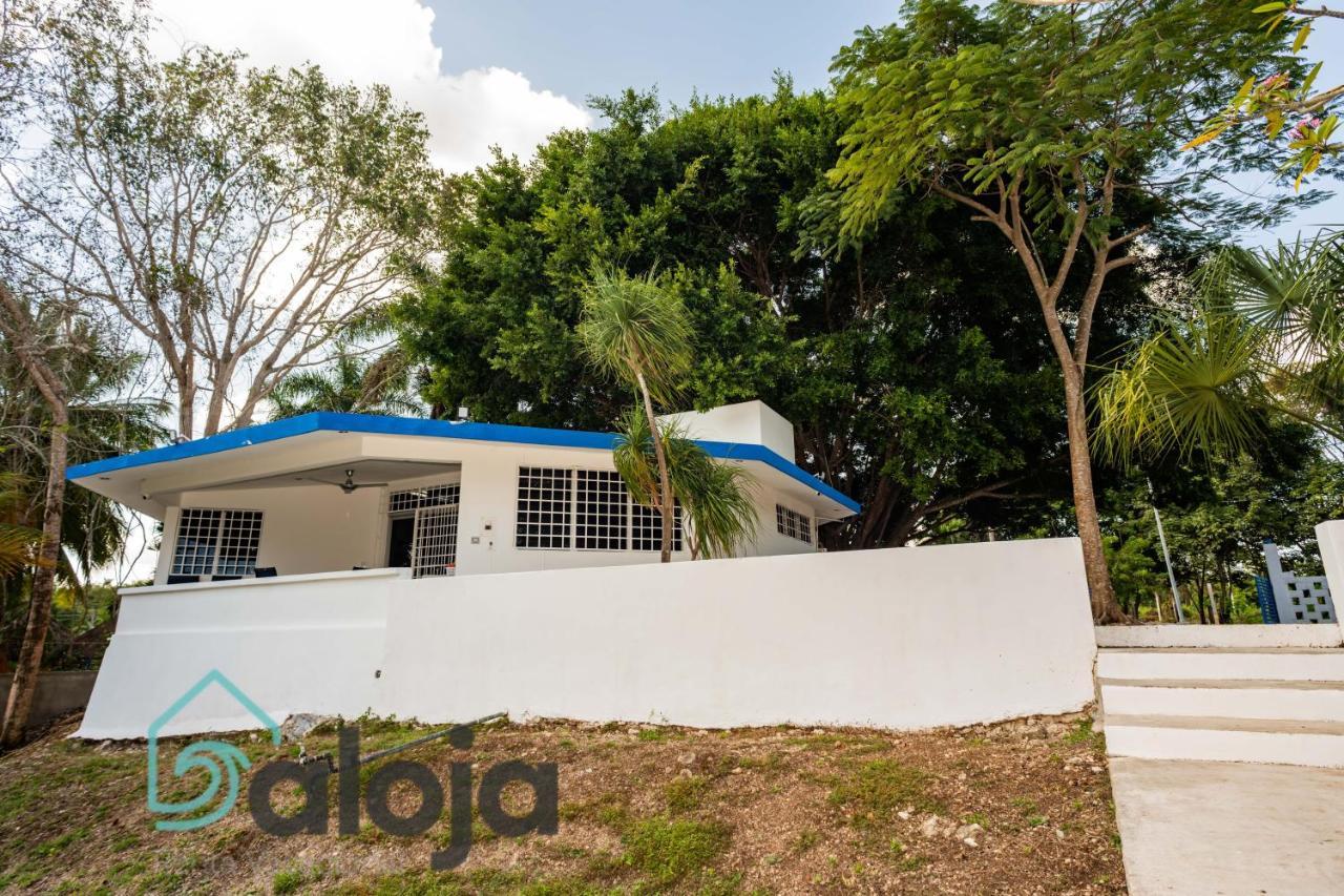 Villa Xtohil With Private Access To The Magic 7 Colors Lagoon Bacalar Eksteriør billede