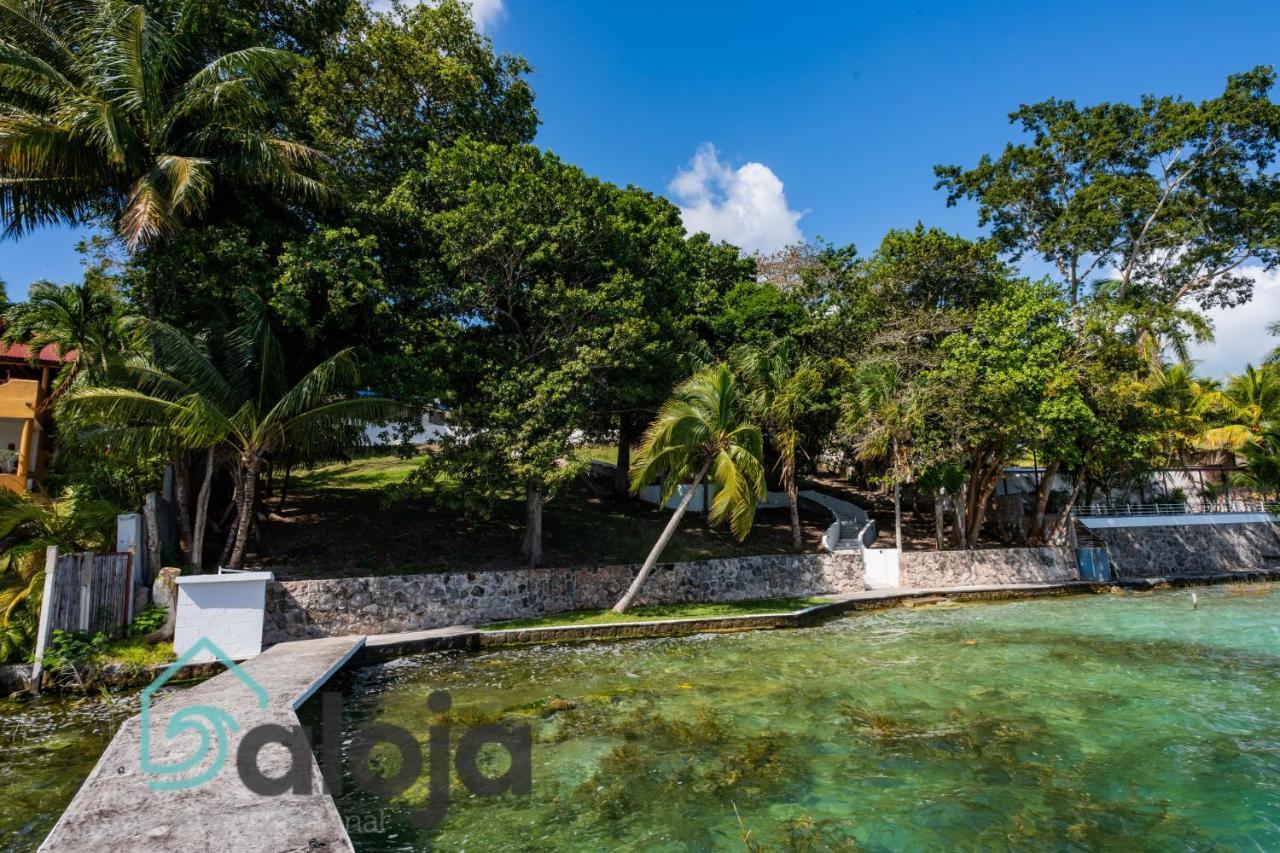 Villa Xtohil With Private Access To The Magic 7 Colors Lagoon Bacalar Eksteriør billede