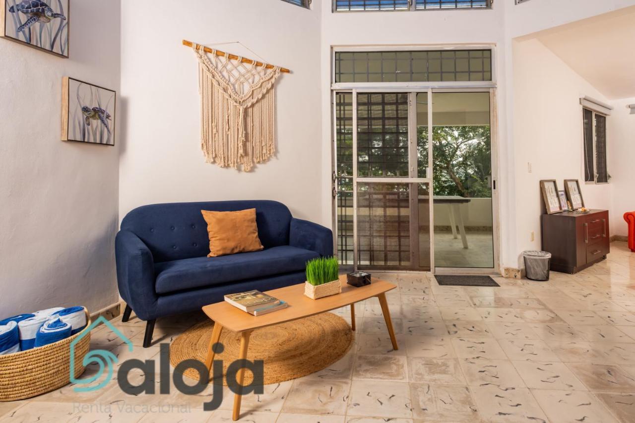 Villa Xtohil With Private Access To The Magic 7 Colors Lagoon Bacalar Eksteriør billede