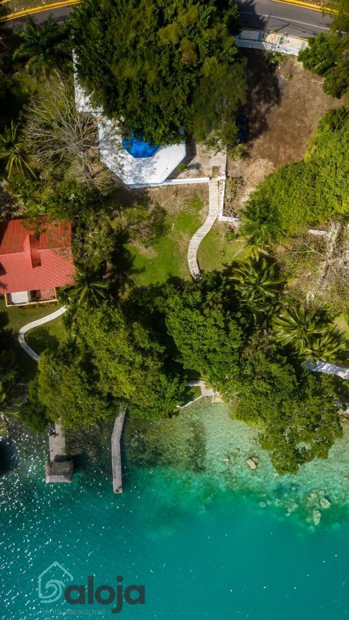 Villa Xtohil With Private Access To The Magic 7 Colors Lagoon Bacalar Eksteriør billede
