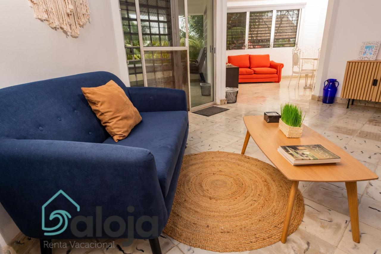 Villa Xtohil With Private Access To The Magic 7 Colors Lagoon Bacalar Eksteriør billede